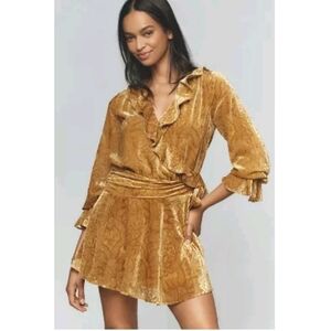 NWT By Anthropologie Mini Dress V-Neck Burnout Velvet Size 12 Gold Fairy